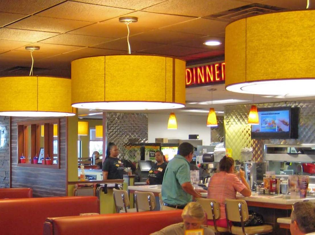 Denny’s dining room
